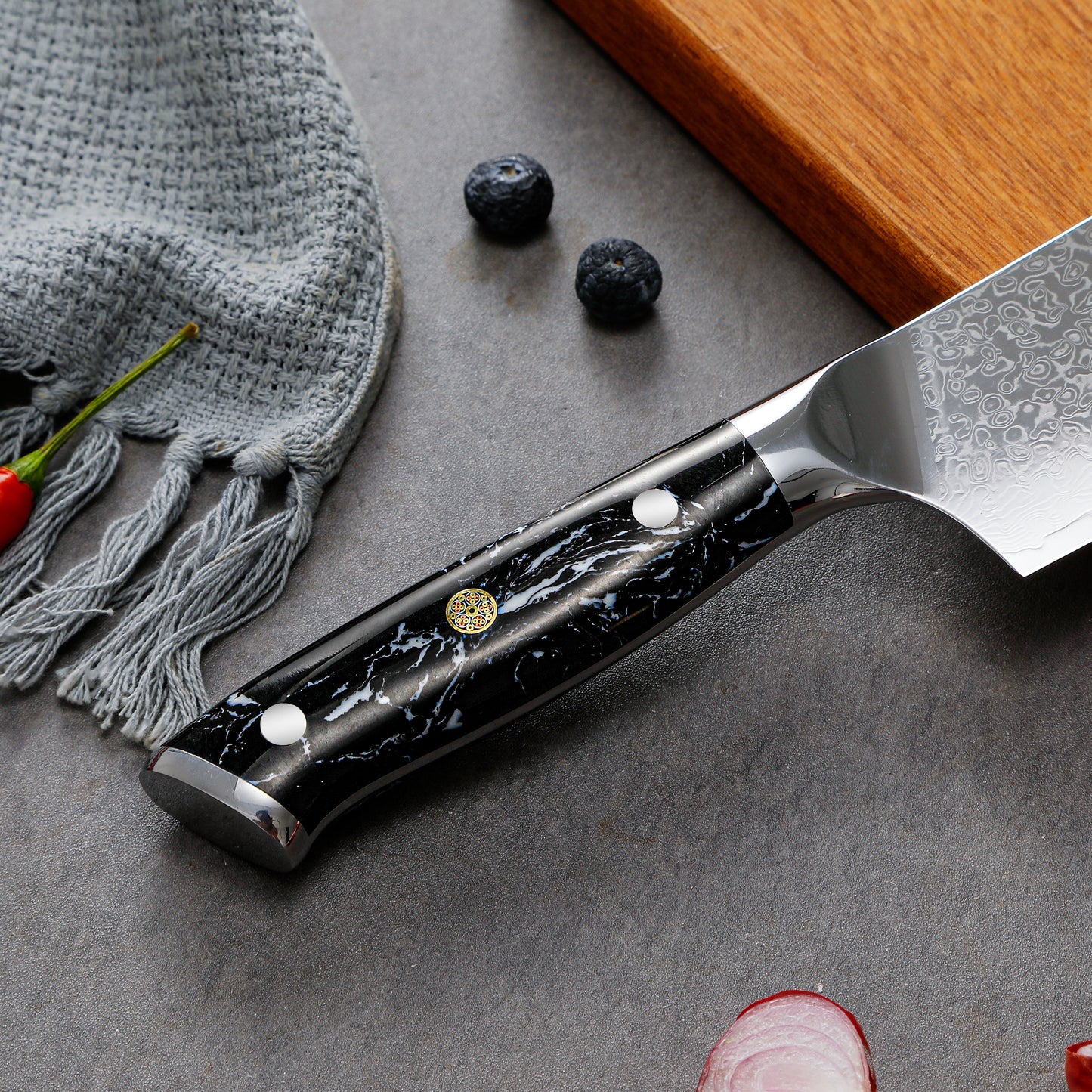 GYUTO – Damascus VG10 – Kuro Edition – Fekete Gyanta Markolat – 200 mm